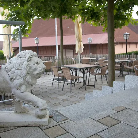 Zum Loewen In Wilflingen *